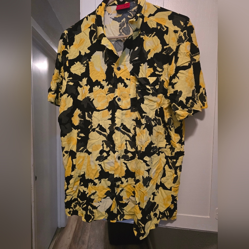 HUGO Black and Yellow Floral Men's Shirt